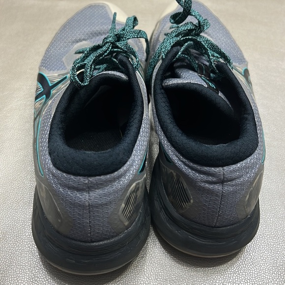 ASICS Gel scram 6 Size 10 gray, aqua. - Picture 6 of 7